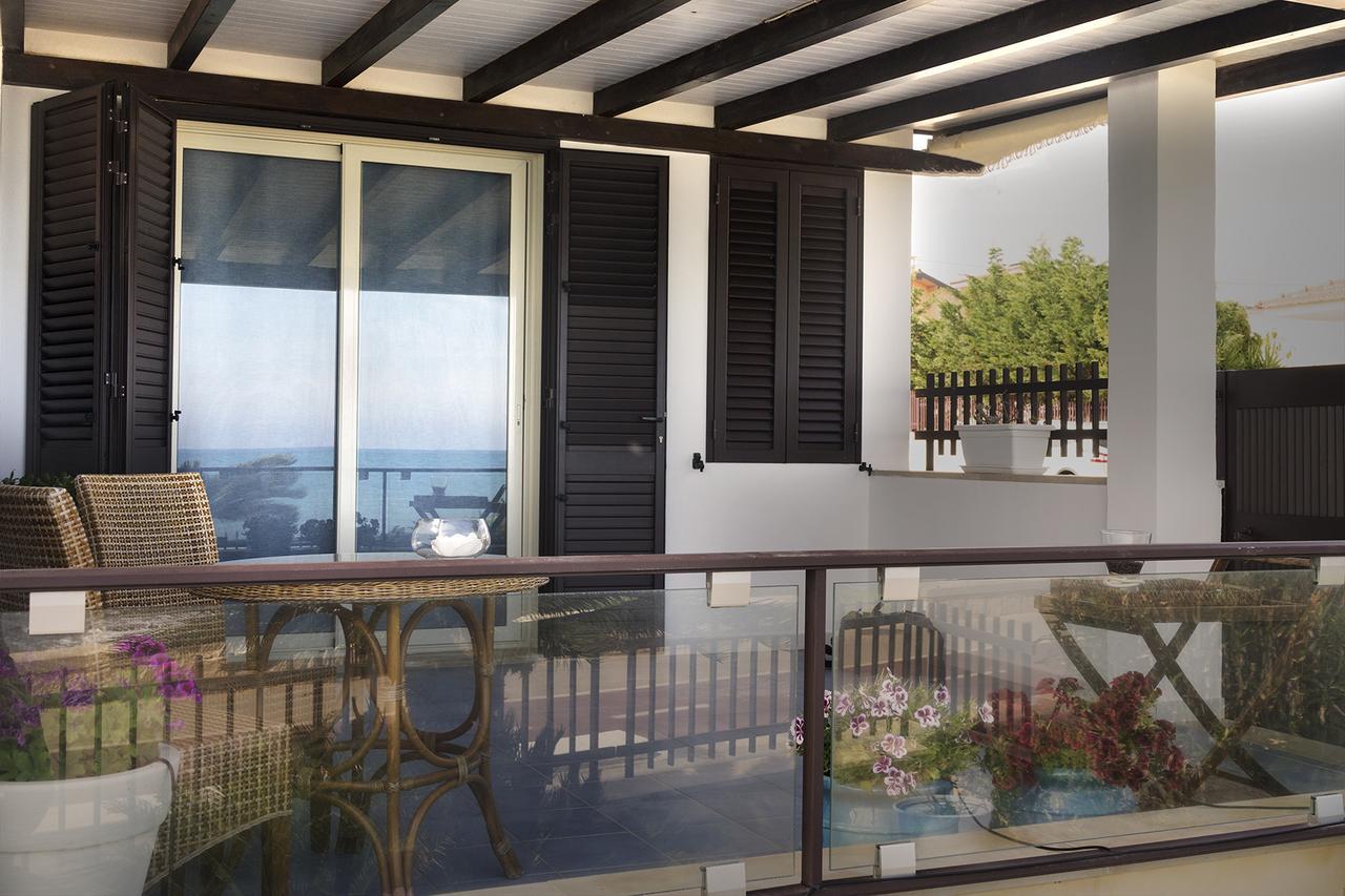 Terrazza A Mare Corallo Marina di Ragusa Zewnętrze zdjęcie